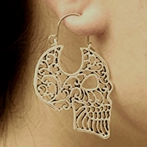 Gold Candy Skull Filigree Earrings Gothic Goth Skulls Day of the Dead Cutout New - Picture 7 of 11